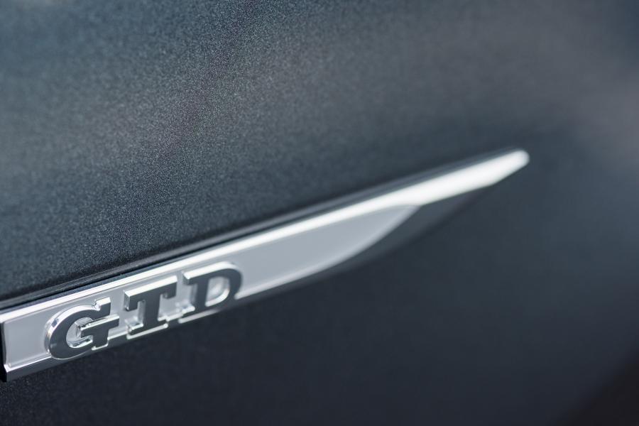 Детали экстерьера Volkswagen Golf GTD 5-Door 2017 года  (UK) (фото 24 из 30)